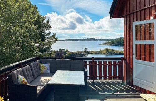 Arendal Apartamento | 6 person holiday home in EYDEHAVN