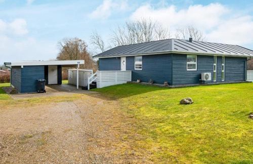 Mommark Strand Casa | 6 person holiday home in Sydals