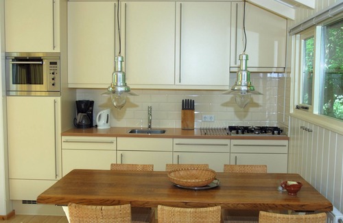 Dishoek Casa | 6 Persons Holiday bungalow in Koudekerke Dishoek right on the beach
