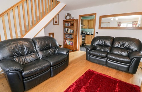 Manod Cabaña | 6 Stad Yr Ysgol, MANOD