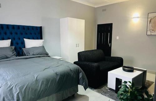 Bezuidenhout Valley Casa | 6 the Curve Unit 16