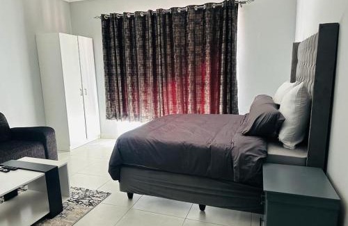 Bezuidenhout Valley Casa | 6 the Curve Unit 18