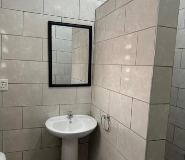 Bezuidenhout Valley Apartamento | 6 the Curve unit 25