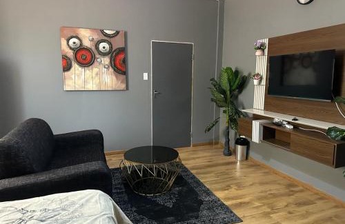 Bezuidenhout Valley Apartamento | 6 the Curve unit 28