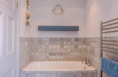Walberswick Casa | 6 The Terrace, Walberswick