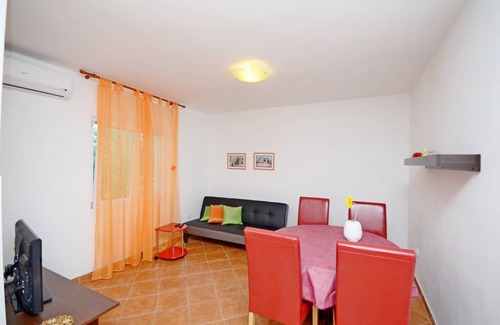 Rogoznica Apartamento | 60 m² Apartamento ∙ 2 habitaciones ∙ 4 huéspedes