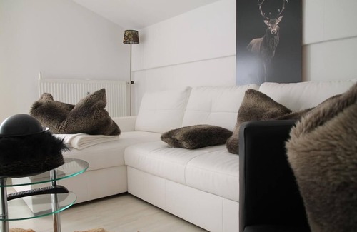 Lam Apartamento | Casa de 60 m2 en Lam con balcón.