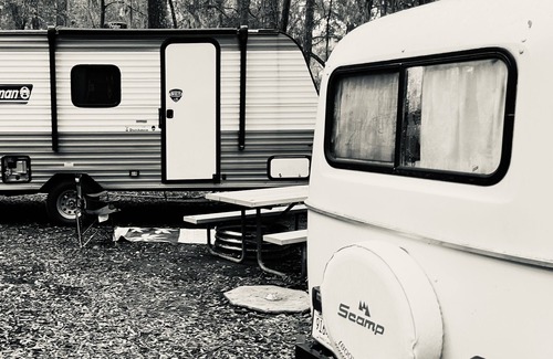 Marietta Casa | 600-Cozy RV in Awesome Marietta with WiFi, AC