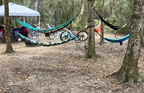 Marietta Casa | 600-Cozy RV in Awesome Marietta with WiFi, AC