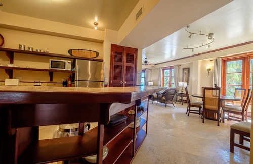 San Pedro Condominio | 604 - Suite del segundo piso con vista al mar