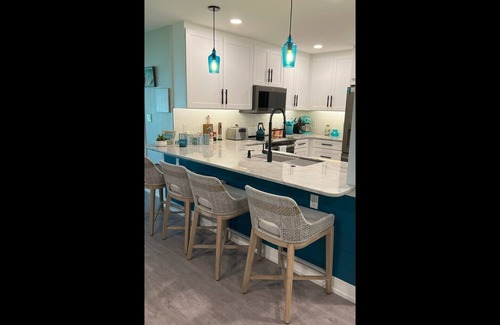 Siesta Key Condominio | 6057 EPW Enjoy Tranquil Waterfront Relaxation