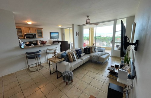 Sardinera Apartamento | 608 Ocean & Marina Views 3 Bed 2 Bath