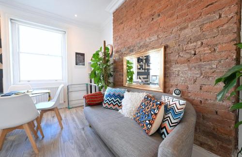 New Cross Apartamento | 60C Lewisham Way SE14 6NY London Umodzi House
