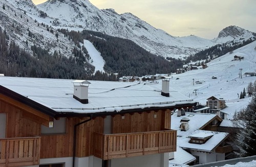 Livinallongo del Col di Lana Apartamento | 60sqm apartment just 10 minutes walk from the sellaronda trail