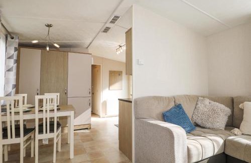 Bognor Regis Casa | 610 Caravan