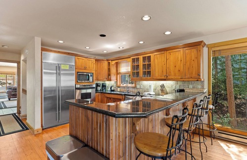 Keystone Cabina | 63 Forget Me Not Lane by Summit County Mountain Retreats