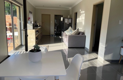 Pretoria Cabaña | 63 On Saal Accommodation - Peaceful in Nature - STABLES