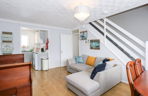 Corton Cabaña | 63 The Waterside Holiday Park
