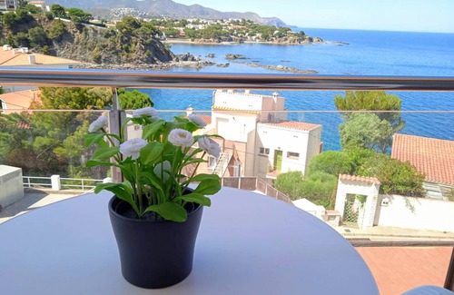 Llanca Apartamento | 64 m² Apartamento ∙ 2 habitaciones ∙ 4 personas