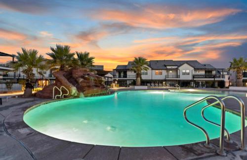 Santa Clara Casa | 65-66 | 2 Connected Homes in Ocotillo Springs with Private Pool