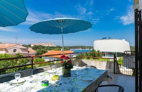 Pjescana Uvala Apartamento | 65 m² Apartamento ∙ 3 habitaciones ∙ 4 huéspedes