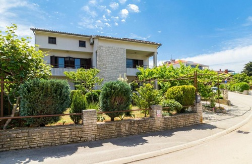 Pjescana Uvala Apartamento | 65 m² Apartamento ∙ 3 habitaciones ∙ 4 huéspedes