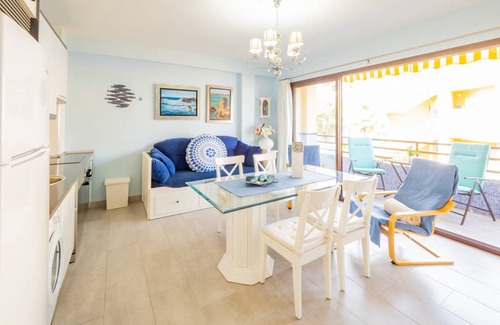 Torremolinos Apartamento | 65 m² Apartamento ∙ 2 habitaciones ∙ 4 huéspedes
