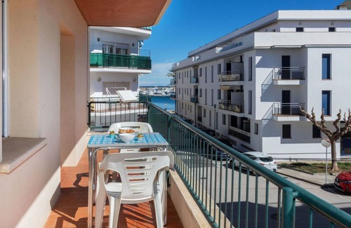 Llanca Apartamento | 65 m² Apartamento ∙ 2 habitaciones ∙ 6 personas