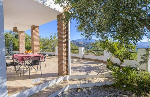 Cutar Casa | 65 m² Casa ∙ 2 habitaciones ∙ 6 huéspedes