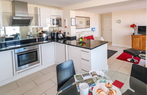 Portland Cabaña | 65 OCEAN VIEW, country holiday cottage in Castletown, Portland