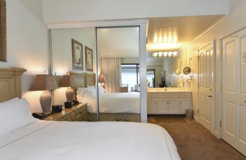 Napa Hotel | 657 Cottages at Silverado residence