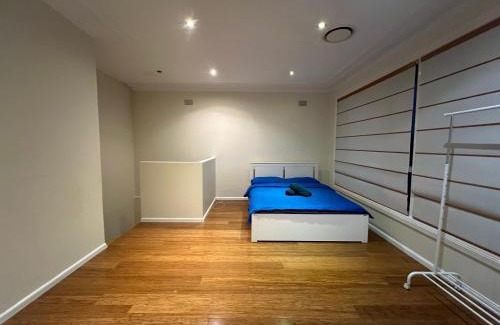 Beecroft Casa | 66 Red Room