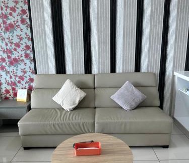 Bangi Sentral Apartamento | 666 Evo Bangi with NETFLIX FREE WIFI
