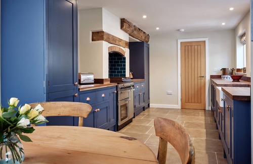 Warwick Cabaña | 67 Bridge End