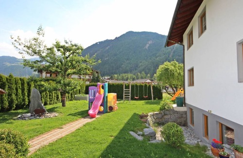 Ried im Oberinntal Apartamento | 67 m² Apartamento ∙ 2 habitaciones ∙ 6 huéspedes