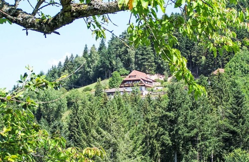 Schiltach Villa | 67 m² Villa ∙ 2 habitaciones ∙ 4 huéspedes