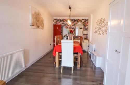 Prestatyn Casa | 67 Pendre Avenue