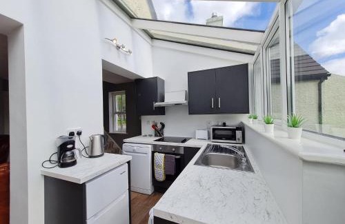 Clifden Casa | 68 Clifden Glen