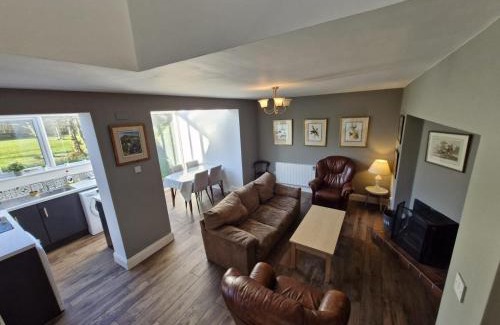 Clifden Casa | 68 Clifden Glen