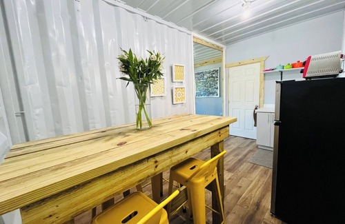 Islote Apartamento | 681 Vantel - It’s a van life!