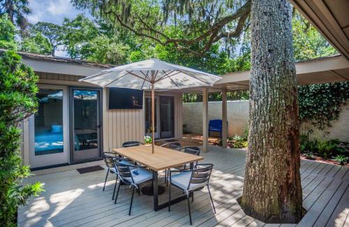 Oceanside Casa | 6954 Fairway One at The Sea Pines Resort