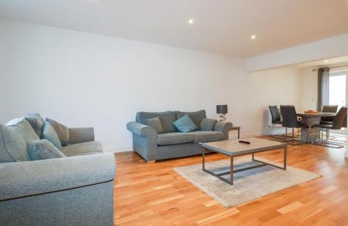 Harlyn Casa | 6B The Mews