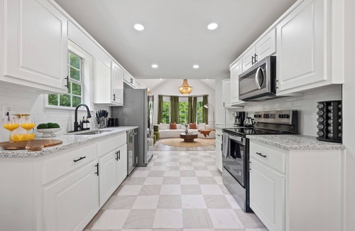 Lithonia Casa | 6BD/3BA Designer Oasis Sleeps 14 ATL Metro