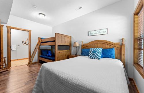 Indian Point Casa | 6BD 6BT New Clubhouse indoor pool 1 min to SDC