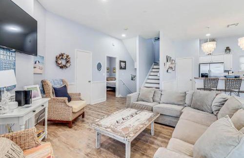 Sand Point Casa | 6BDRM Beach Home - Oceanviews - Recently Renovated - Shared Pool & HotTub