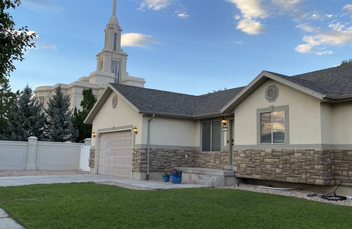 The Maples Casa | 6BR Cozy Haven by Payson Temple – Perfect for Families and Groups Sleeps 16