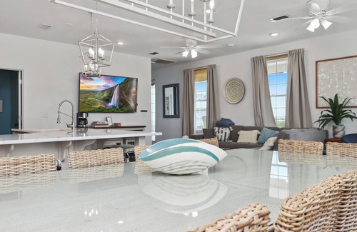 Seagrass Casa | 6BR, Gulf View Home Private Pool Sleeps 20 ~ Sand Blast