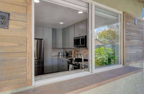 North Las Vegas Casa | 6BR Paradise w/ Pool, Pool table | Lux Retreat