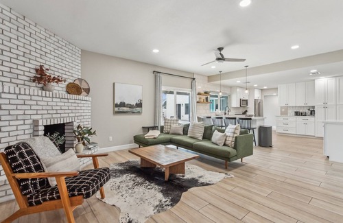 La Paz At Desert Springs Casa | 6BR Scottsdale Oasis w/ Pool, Bball & Casita!