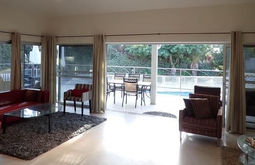 Caesarea Villa | Villa 6BR en Cesarea, piscina privada, a pie de playa, cocina kosher